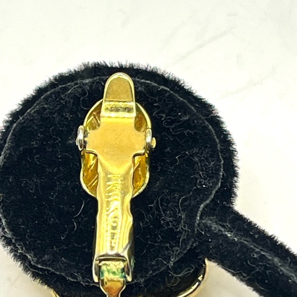 Trifari Gold Swirl Stud  Clip on Earrings - Picture 5 of 11